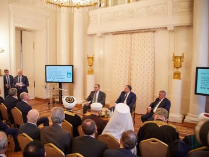 Энрик Муслимов принял участие во встрече руководства Группы стратегического видения «Россия – исламский мир» с послами государств – членов ОИС