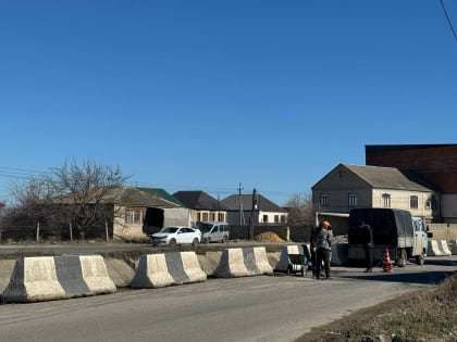 Меры по предотвращению аварийности на дороге вдоль КОРа принимают в Махачкале