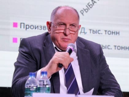 Абдулмуслим Абдулмуслимов выступил спикером на конференции «Малому бизнесу – большую полку» в Санкт-Петербурге