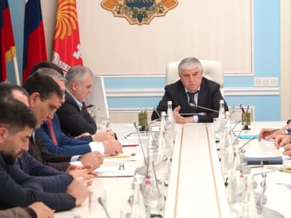 Под руководством главы г. Махачкалы Юсупа Умавова прошло заседание ситуационного центра г. Махачкалы