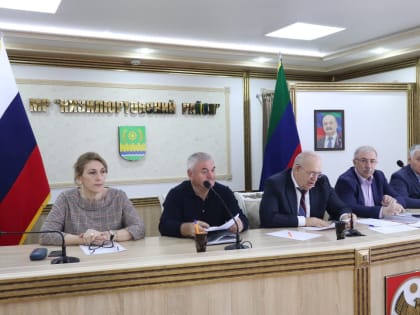 В Кизилюртовском районе состоялось расширенное заседание санитарно- противоэпидемической комиссии