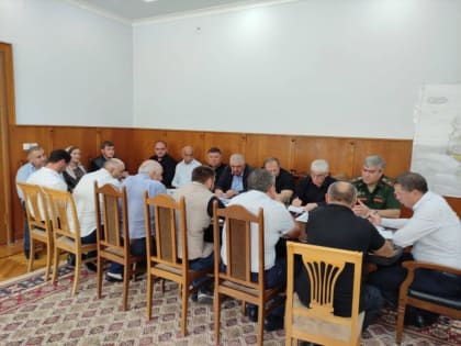 Защищать Родину - священный долг