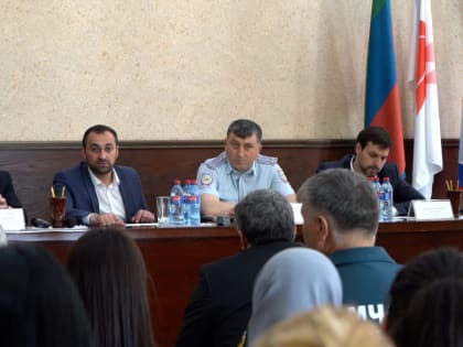 В Дербенте обсудили готовность коллективных средств размещения и пляжных территорий к турсезону