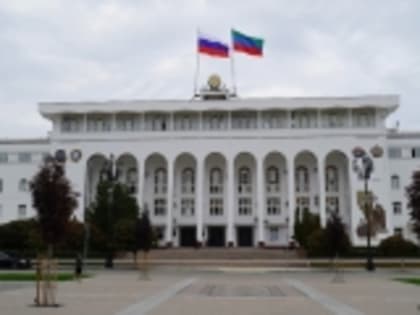 По поручению Главы РД Сергея Меликова на закупку транспорта для местного такси выделено 34 млн рублей