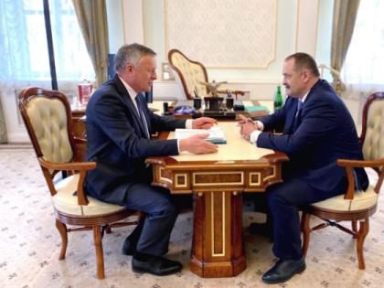 Сергей Меликов и Сергей Густов обсудили вопросы консолидации сетей и безопасного использования газа