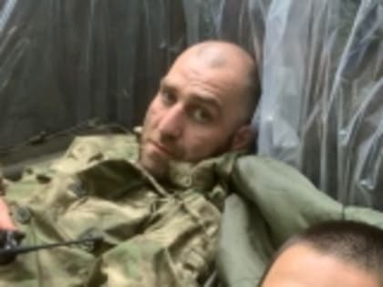 Воин-контрактник из Новолакского района, чтобы не сдаться укрофашистам и не попасть в окружение, бежал 14 км и пробыл неделю без воды и еды