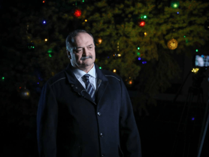 Глава Республики Дагестан Сергей Меликов поздравил дагестанцев с Новым годом