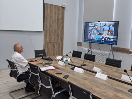 Лацис Оруджев принял участие в ВКС-заседании Оперштаба по обеспечению устойчивости развития экономики РД