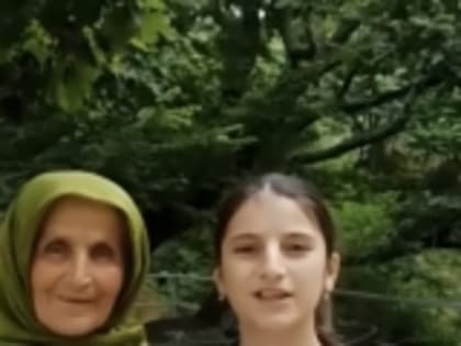 Активисты «Движения первых» Новолакского района приняли участие в поэтическом онлайн-флешмобе ко дню рождения Роберта Рождественского