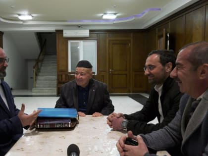 Глава Дербента поздравил иудейскую общину города с праздником Песах