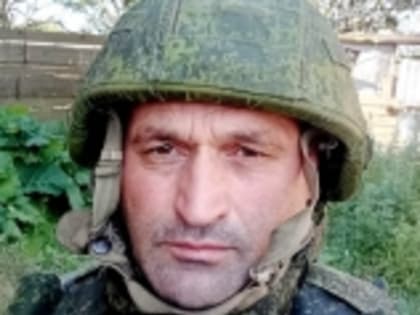 Участник СВО из села Цанатль младший сержант Асхаб Магомедалиев поздравил с Днём защиты детей