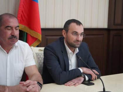 В Дербенте прошло награждение педагогов ко Дню учителя