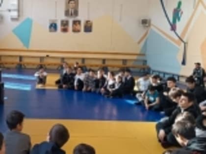 В Новолакском районе состоялась встреча с юными спортсменами