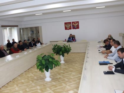 Актуальные вопросы обсуждены на рабочем совещании в Докузпаринском районе