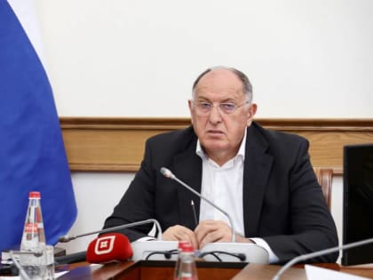 Абдулмуслим Абдулмуслимов провел заседание Комиссии по противодействию незаконному обороту промышленной продукции