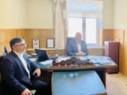 Первый заместитель главы Новолакского района Султан Хамзатов провел очередной прием граждан