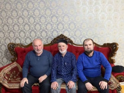 23 февраля 2024 года работники музея посетили родителей участников СВО : Магомедова Магомедгаджи Магомедшариповича и Акаева Магомедали Магомедэминовича.