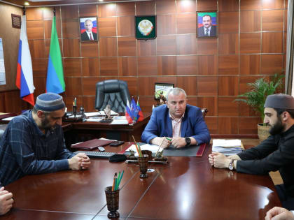 Гаджимурад Мусаев встретился с новым председателем Совета имамов Казбековского района