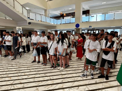 Школьники из Луганской народной республики посетили исторический парк «Россия – моя история» в Махачкале