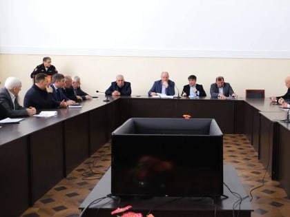 На Собрании депутатов Табасаранского  района заслушали информацию о работе отдела ОМВД