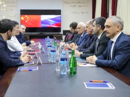 Премьер-министр Дагестана провёл встречу с инвесторами из Китая