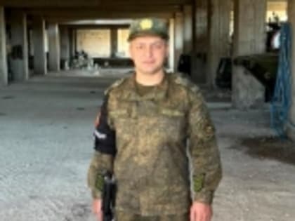 Кавалер медалей Жукова и «За воинскую доблесть» Магомед Джаватханов из села Тантари присоединился к поздравлениям с Новым годом из Сирии