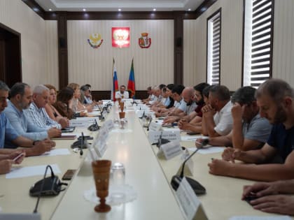 В администрации Дербента прошло аппаратное совещание