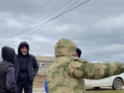 В с.Новомехельта Новолакского района на территории ЛЭП установлены дополнительные столбы