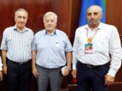 Галипу Галипову вручили медаль за активную общественную деятельность