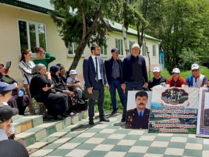 В Хивском районе провели кросс памяти Мугудина Урдиханова