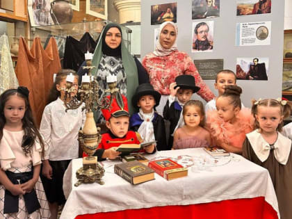 В Хасавюрте отметили 210-летие со дня рождения Михаила Лермонтова творческим вечером