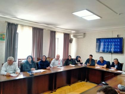 Мавсум Рагимов провёл совещание с руководителями МУПов Дербентского района