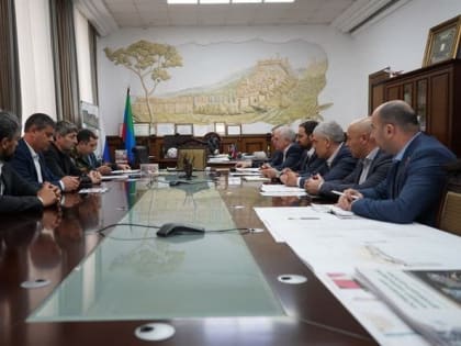 Секретарь Совета безопасности РД Магомед Баачилов провел выездное совещание