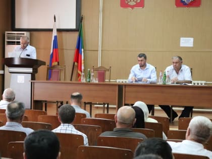 25 сессия Собрания депутатов прошла в Докузпаринском районе