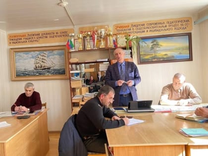 Заместитель главы района провел встречи с жителями сел Ириб и Гилиб на базе средних школ