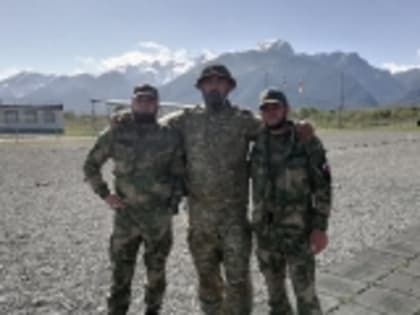 Еще 3 жителей Новолакского района отправились в зону СВО добровольцами, заключив контракты