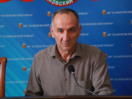 Басир Нуцалов провел заседание комиссии по ОБДД в Казбековском районе