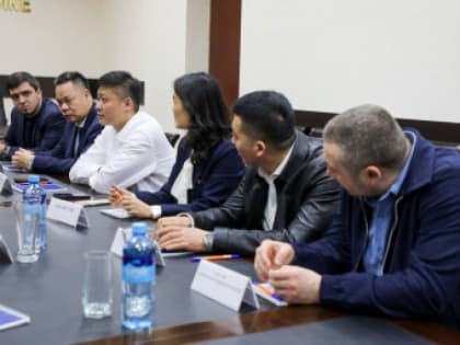 Премьер-министр Дагестана провёл встречу с инвесторами из Китая