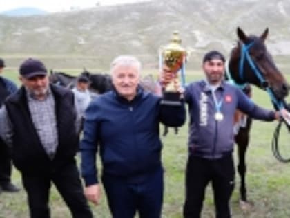 Состоялось награждение победителей и призёров Северо-Кавказского конного фестиваля «Плато Роччоб – крепость имама Шамиля»