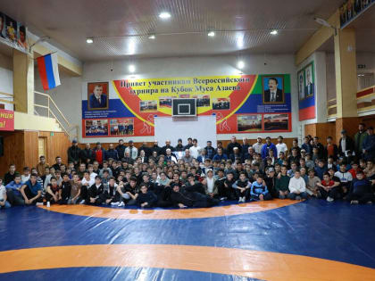 Акцию «Спорт против наркотиков» провели в Казбековском районе   