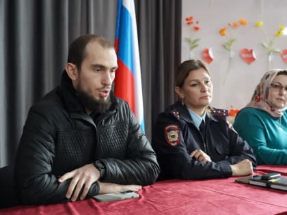 Встреча с учащимися в Хасавюрте: ответственность и карьера