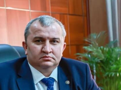 Гаджимурад Мусаев поздравил с Международным женским днем 8 марта