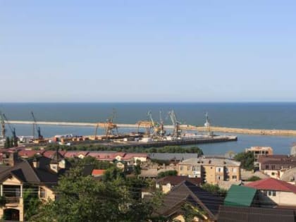 В Дагестане в рамках нацпроекта "Производительность труда" оптимизируют работу морпорта Махачкалы