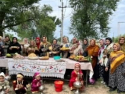 Культработники в селе Новочуртах Новолакского района организовали этночас «Культура и традиции нашего села»