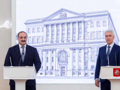 Сергей Меликов и Сергей Собянин подписали соглашение о сотрудничестве в части внедрения МЭШ в Дагестане