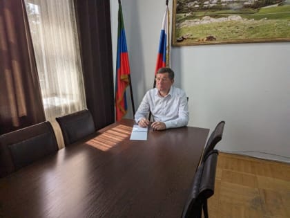 Сергей Меликов поручил ввести режим ЧС на территории Кумторкалинского района, где накануне произошел взрыв.