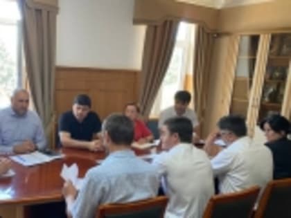 Оргкомитет по подготовке и проведению праздничных мероприятий, посвященных 25 – летию разгрома бандформирований, вторгшихся в район в сентябре 1999 года, состоялся в Новолакском ра