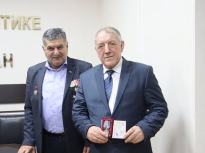 В Махачкале прошла встреча уроженцев Дагестана – ветеранов 682-го мотострелкового Уманьско-Варшавского Краснознаменного ордена Кутузова полка