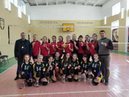 Воспитанницы педагогов из Дагестана стали призерами волейбольного турнира в Запорожье