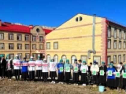 Во дворе Ново-Аргванинской школы в Гумбете открыли Сад памяти